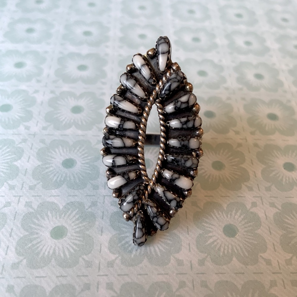 White Buffalo Sterling Silver Ring Size 8.5